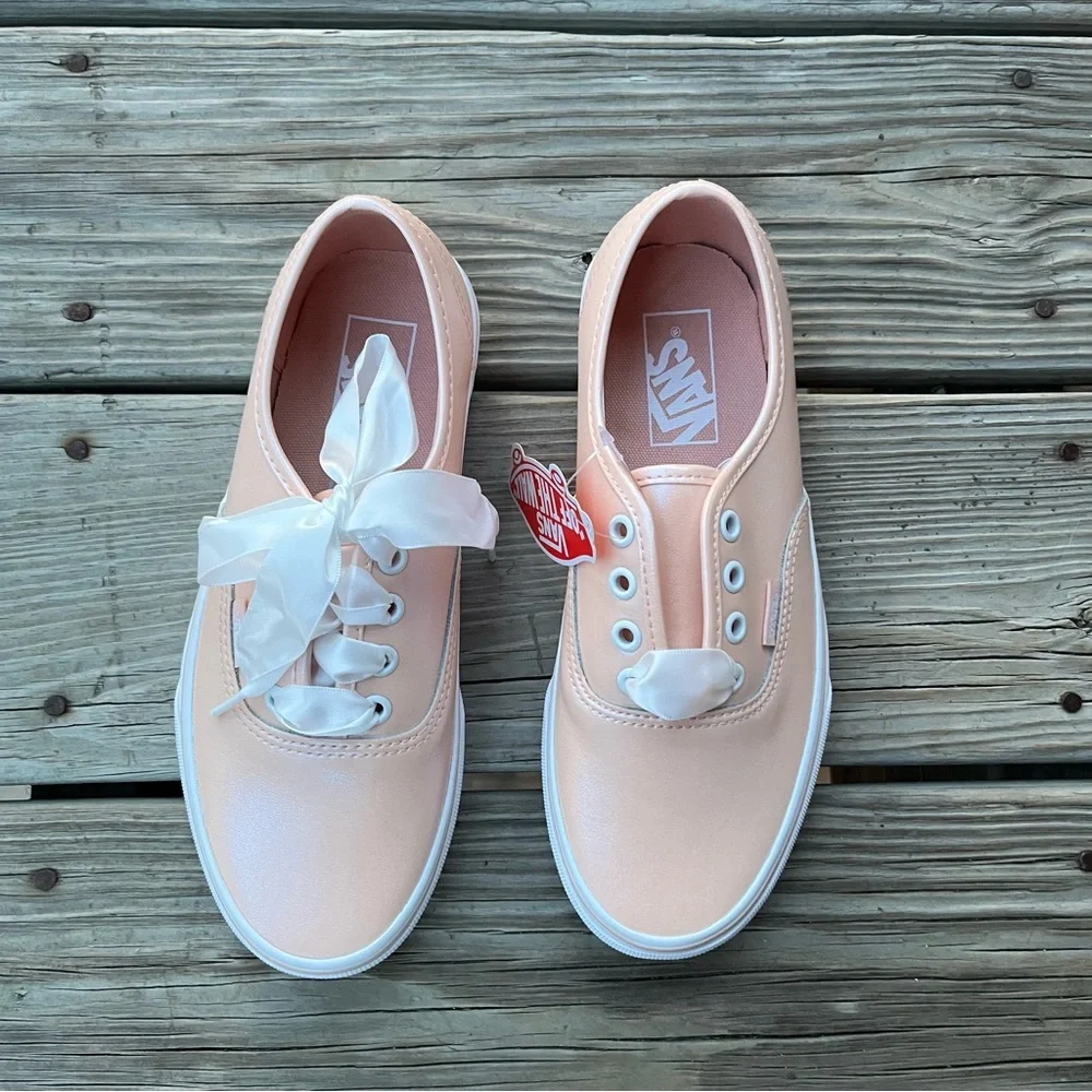Pearl vans - Picture 2 of 7